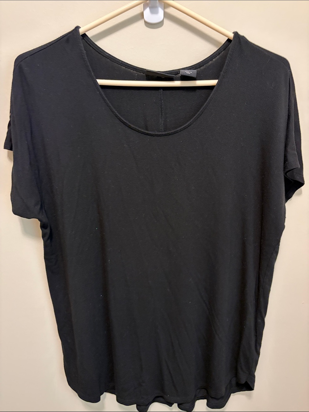 Adrienne Vittadini Black Short Sleeve Scoop Neck Tee